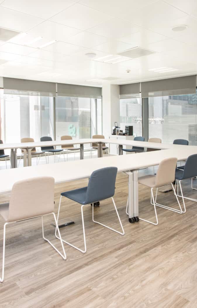 Offices with large, private meeting rooms