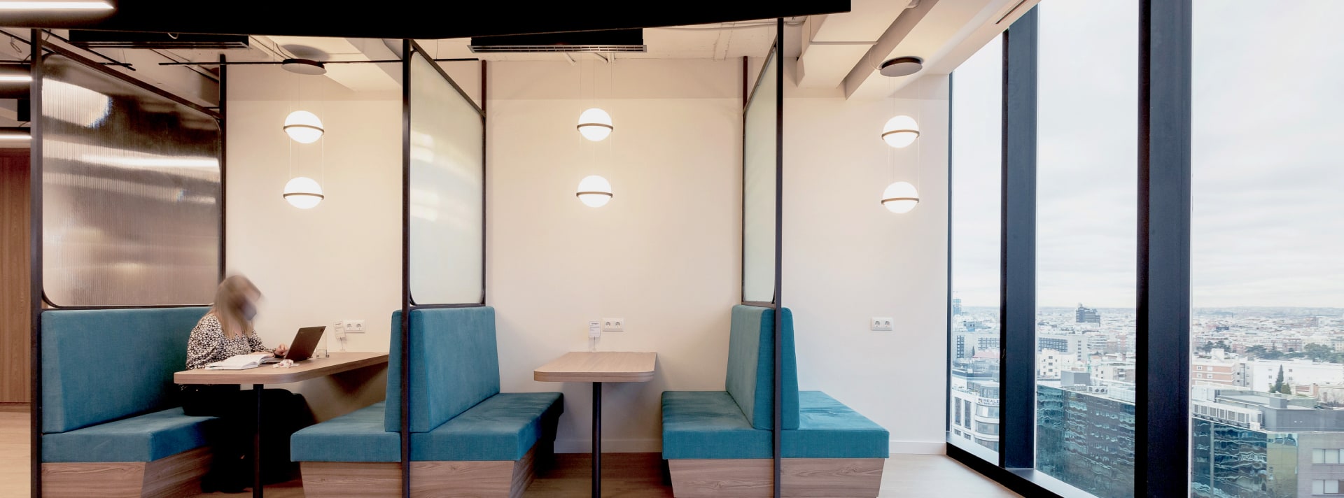 Shared office rentals in Madrid