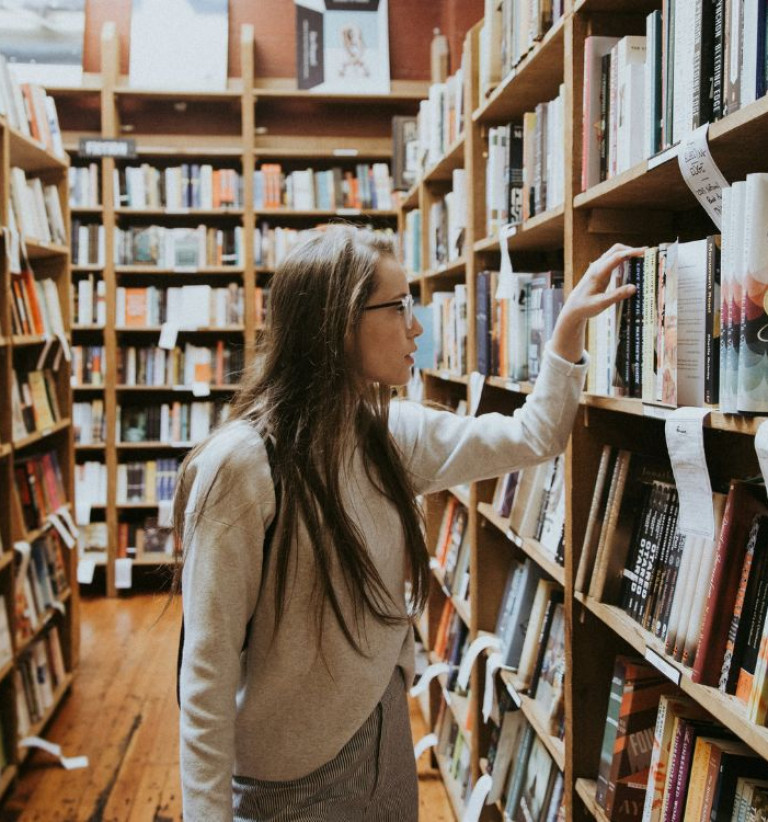 5 libros recomendados que reducen el estrés laboral