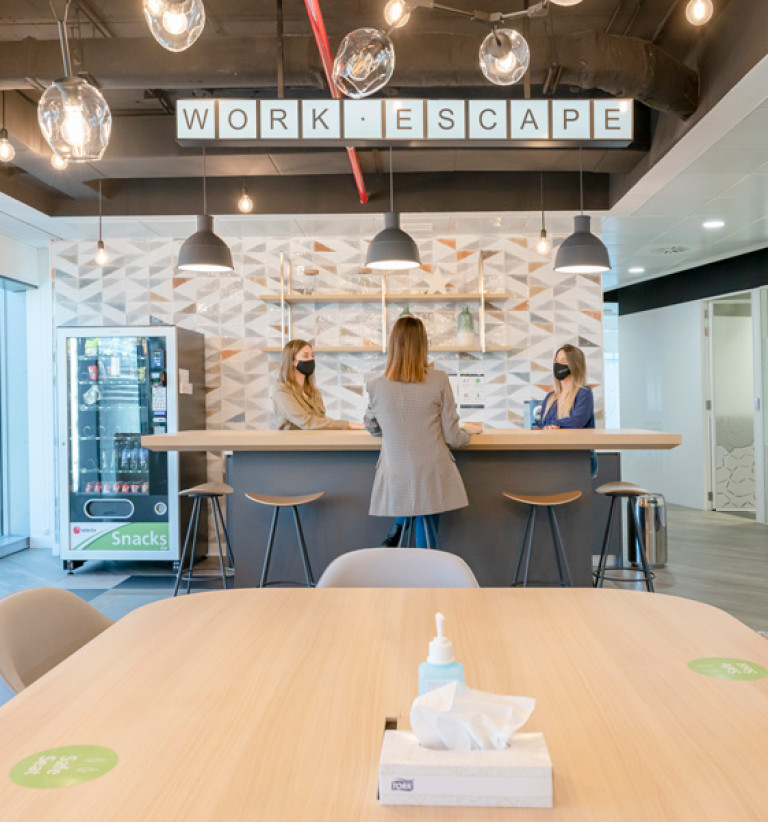 How workspaces have evolved: from coworking to the hybrid formula