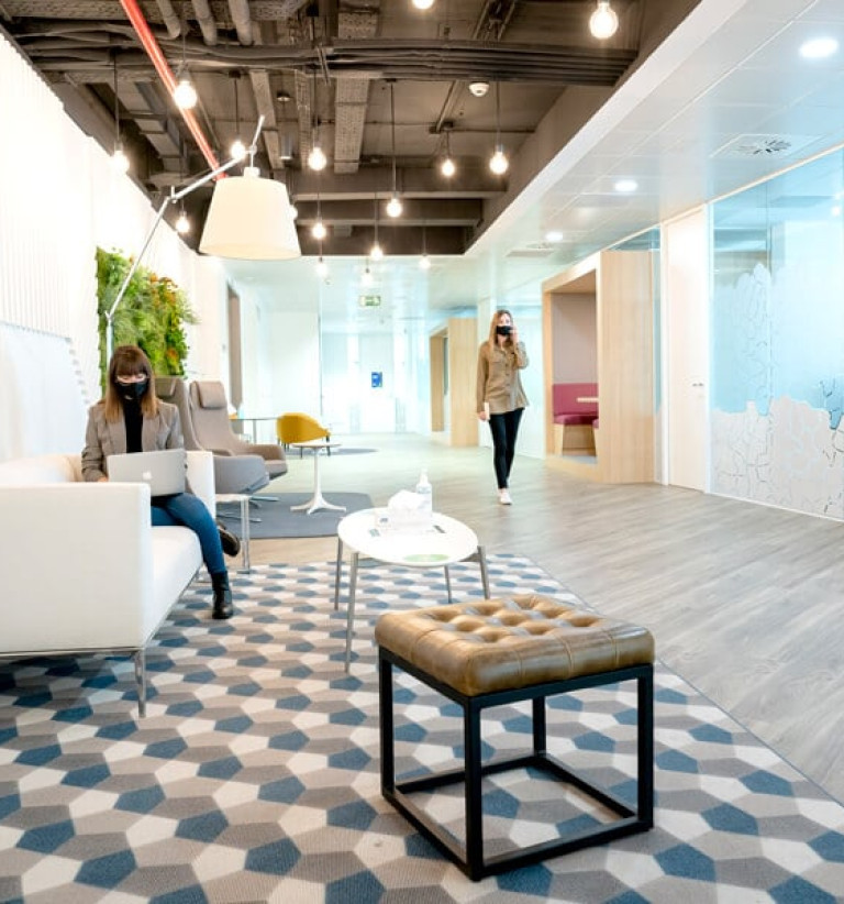 Hybrid office: the workspace your company / team needs